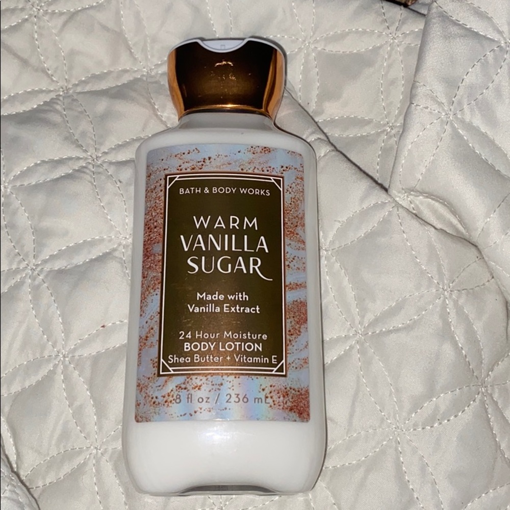 Warm vanilla sugar lotion (bath and body works)